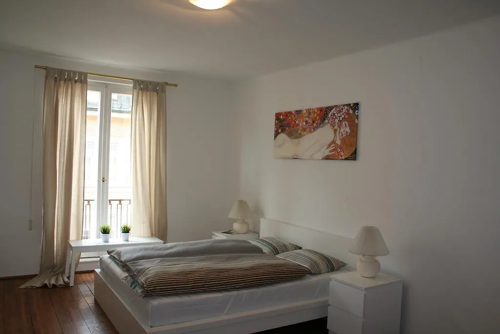 Apartment Mirabell Salzburg 0*,